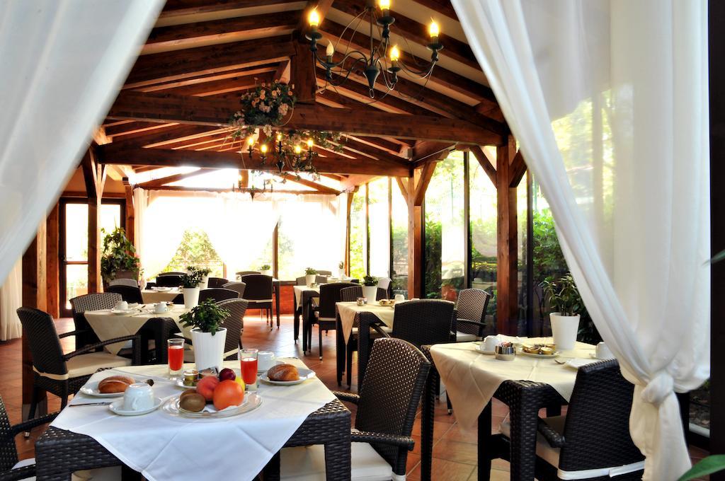 Hotel Ferro Di Cavallo بافولو نيل فرينانو المظهر الخارجي الصورة